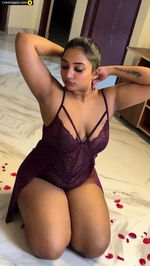 suriya praba fap tits boobs breast Foto